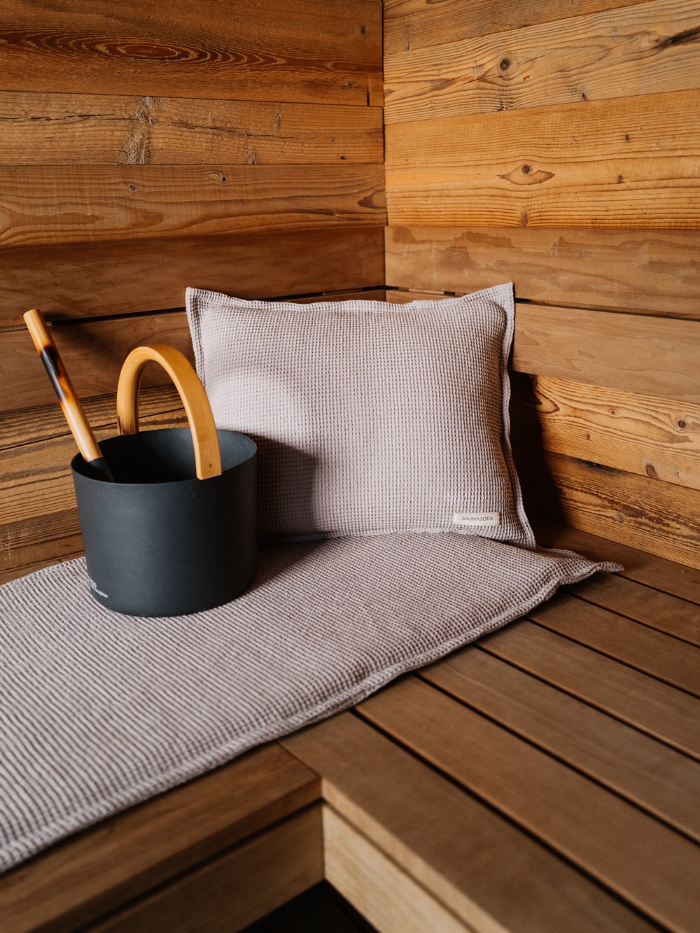 Pool Partner Robert Oberascher in Salzburg